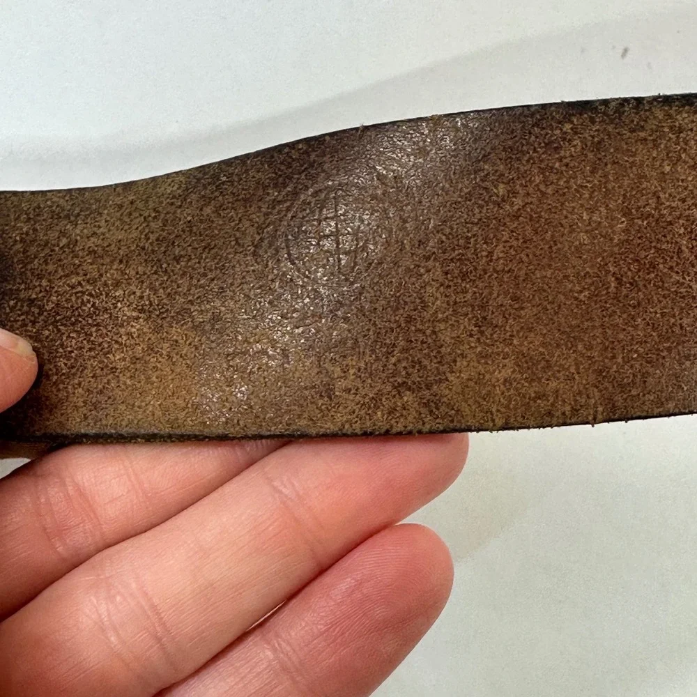 Made in USA Mens Brown Leather Belt Silver Buckle Distressed Size 38